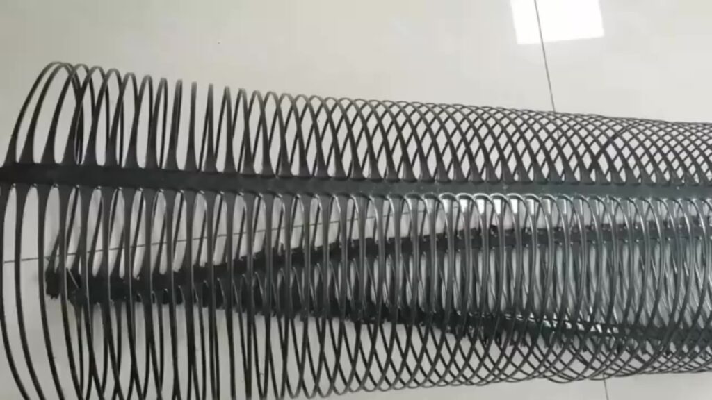 uniaxial geogrid tensile direction