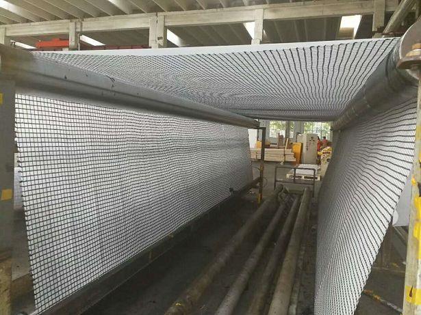 composite geogrid for road reinforcement